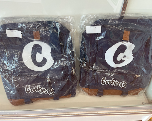 Vaporizer Store «Cigar n Vape Fairfax», reviews and photos, 11106 Lee Hwy, Fairfax, VA 22030, USA