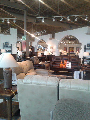 Furniture Store «Rooms To Go Furniture Store - Durham», reviews and photos, 4144 Durham-Chapel Hill Blvd a, Durham, NC 27707, USA