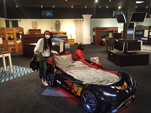 Furniture Store «Mor Furniture for Less», reviews and photos, 10487 SW Cascade Ave, Tigard, OR 97223, USA