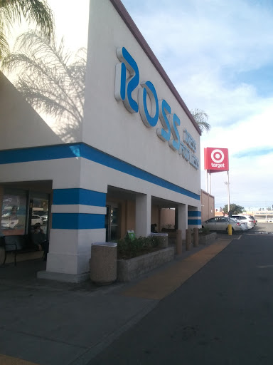 Clothing Store «Ross Dress for Less», reviews and photos, 9727 Laurel Canyon Blvd, Arleta, CA 91331, USA