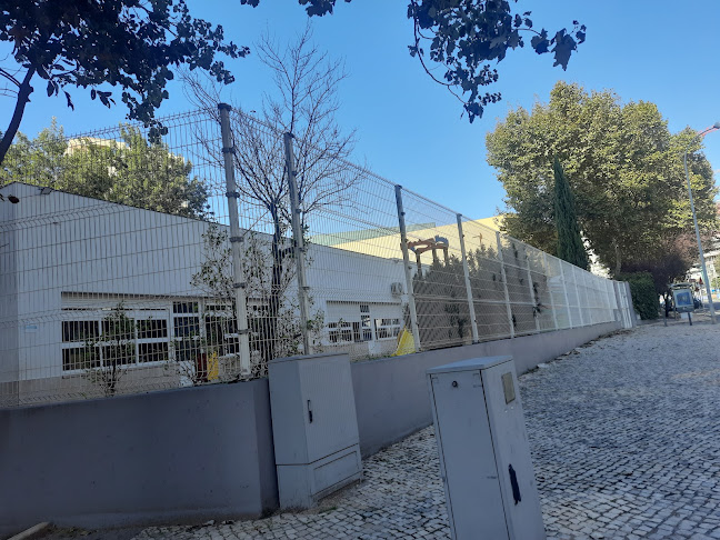Av. Bombeiros Voluntários de Algés 75, 1495-148 Algés