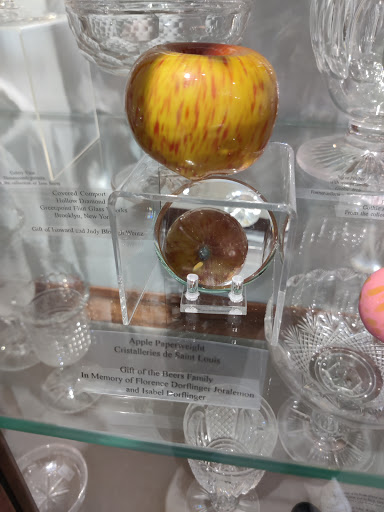 Museum «Dorflinger Glass Museum», reviews and photos, 37 Suydam Dr, White Mills, PA 18473, USA