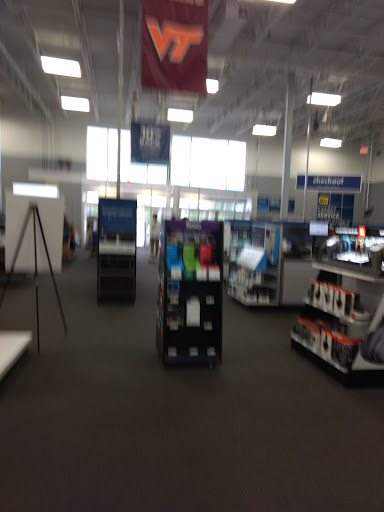 Electronics Store «Best Buy», reviews and photos, 105 Shoppers Way, Christiansburg, VA 24073, USA