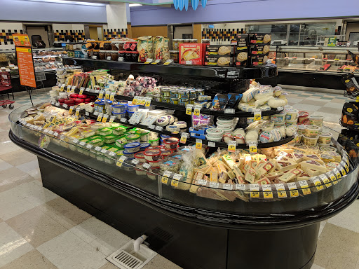 Supermarket «Lucky», reviews and photos, 2355 California Blvd, Napa, CA 94559, USA