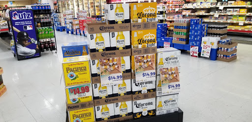 Grocery Store «Apples Grocery Store», reviews and photos, 4100 Ivanhoe Ave, Sheffield Lake, OH 44054, USA