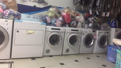 Cửa hàng giặt là Cindy Laundry