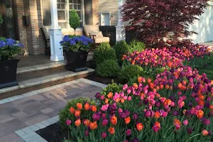 Laslo Landscaping Services image