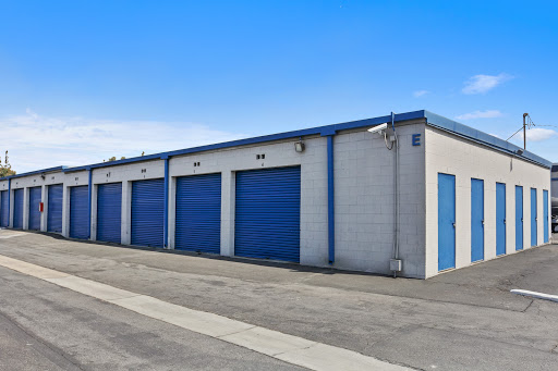 Self-Storage Facility «US Storage Centers», reviews and photos, 620 W 184th St, Gardena, CA 90248, USA