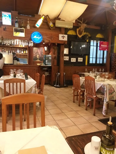 Ana María Restaurant - Restaurante