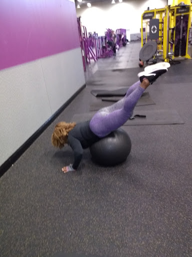 Gym «Planet FItness», reviews and photos, 836 Foxon Rd, East Haven, CT 06513, USA