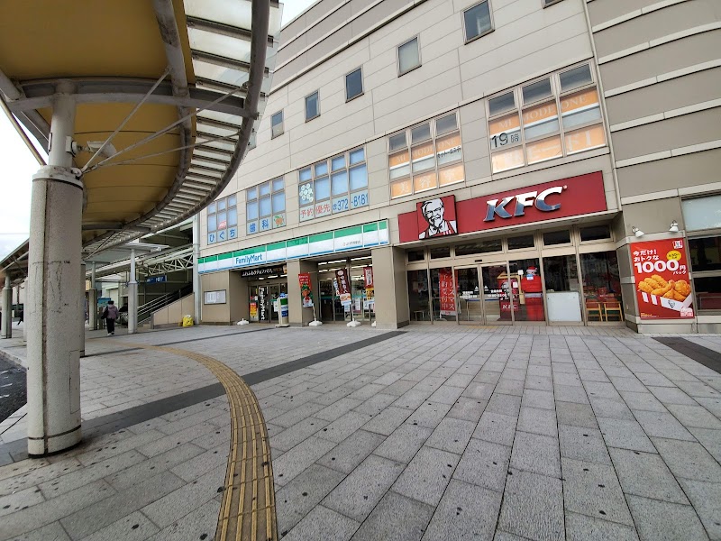 ファミリーマート ＪＲ門司駅店