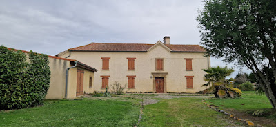 Église à Estampures