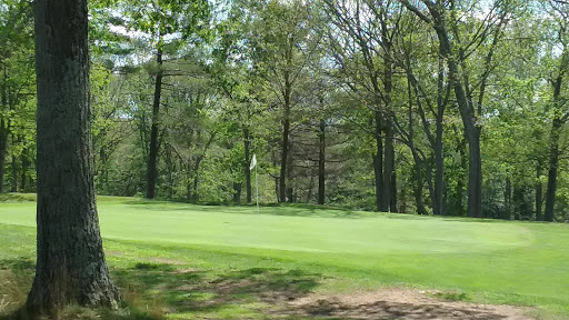 Country Club «Maplegate Country Club», reviews and photos, 160 Maple St, Bellingham, MA 02019, USA