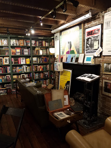 Book Store «The Book Lady Bookstore», reviews and photos, 6 E Liberty, Savannah, GA 31401, USA