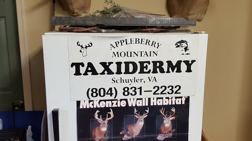 Appleberry Mountain Taxidermy