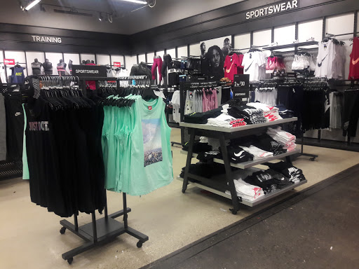 Sporting Goods Store «Nike Factory Store», reviews and photos, 6149 W Irlo Bronson Memorial Hwy, Kissimmee, FL 34747, USA