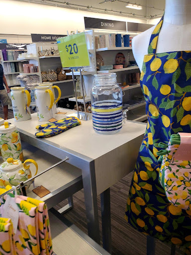 Department Store «Nordstrom Rack Hamilton Crossings», reviews and photos, 750 N Krocks Rd #303, Allentown, PA 18106, USA