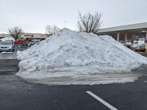 Pet Supply Store «Petco Animal Supplies», reviews and photos, 850 Statler Blvd, Staunton, VA 24401, USA