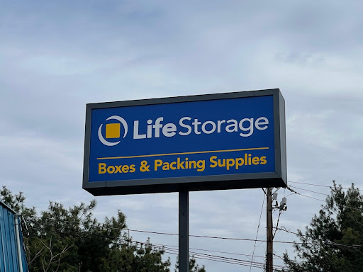 Self-Storage Facility «Life Storage», reviews and photos, 114 Pleasant Valley St, Methuen, MA 01844, USA