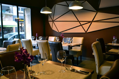 Restaurant La Table des Bro,s Grenoble - 15 bis Rue Lakanal, 38000 Grenoble, France