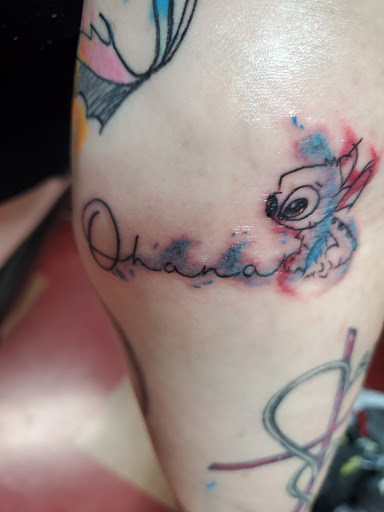 Tattoo Shop «Bloody Wolf Tattoo & Piercing & Tattoo Supply», reviews and photos, 4139 W Bell Rd, Phoenix, AZ 85053, USA