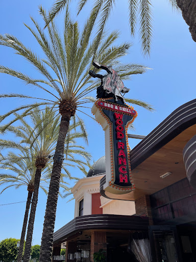 Barbecue Restaurant «Wood Ranch BBQ & Grill», reviews and photos, 501 Spectrum Center Dr, Irvine, CA 92618, USA
