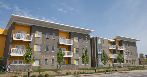 Illinois Place Apartments