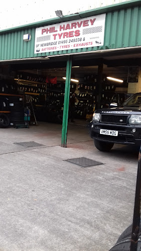 Reviews of Phil Harvey Tyres Newbridge in Newport - Tire shop