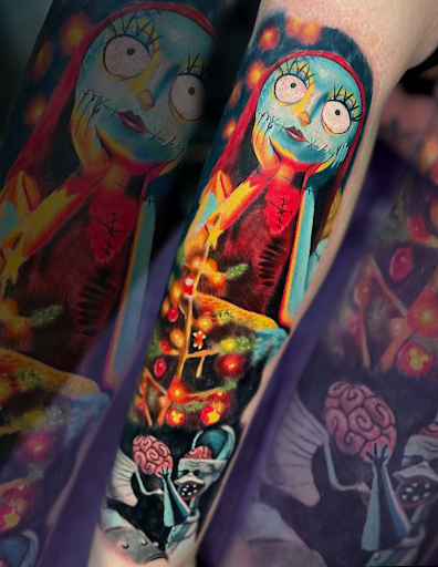 Explore bear tattoo ideas, creative tattoo ideas in Apple Valley, available at Klassic tattoo