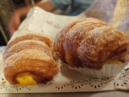 Salvat Pastissers en Sant Joan de les Abadesses, Girona