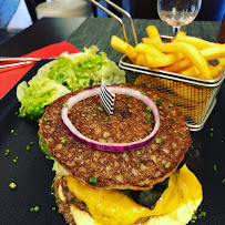 Hamburger du Crêperie L' Instant Crêperie à Rennes - n°7
