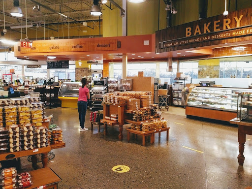 Grocery Store «Whole Foods Market», reviews and photos, 350 Grasmere Ave, Fairfield, CT 06824, USA