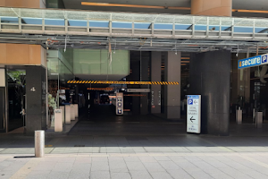 Secure Parking - Hilton Sydney Car Park image