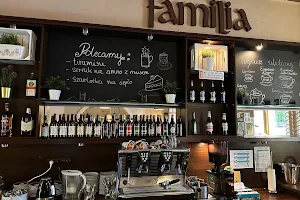 Familia Pizzeria image