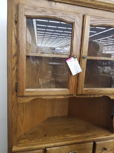 Shopping Mall «Cross Pointe Shopping Center», reviews and photos, 101 E Alex Bell Rd, Centerville, OH 45459, USA