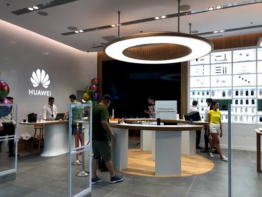 HUAWEI Experience Store - Baneasa