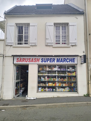 Sarusash Super Marche à Dammartin-en-Goële