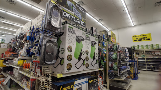 Hardware Store «Harbor Freight Tools», reviews and photos, 6808 W Greenfield Ave, West Allis, WI 53214, USA