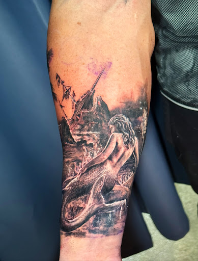 Explore birthstone tattoo ideas, creative tattoo ideas in Frederick, available at Blue Crab Tattoo & Body Piercing