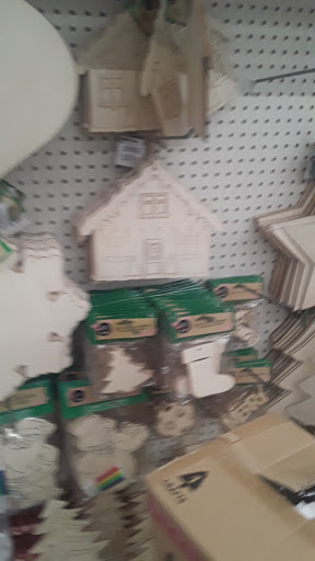 Dollar Store «Dollar Tree», reviews and photos, 312 Walnut St, Redwood City, CA 94063, USA