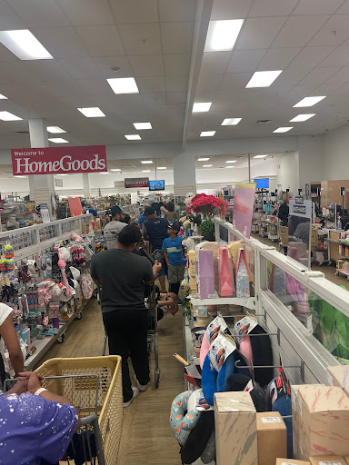 Department Store «Marshalls & HomeGoods», reviews and photos, 1120 Lake Woodlands Dr, The Woodlands, TX 77380, USA