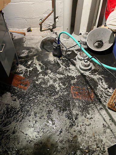 Plumber «Roto-Rooter Plumbing & Drain Services», reviews and photos, 65 Irving St, Jersey City, NJ 07307, USA