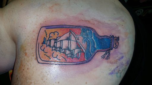 Tattoo Shop «Tattoo Tech», reviews and photos, 5350 N Springboro Pike, Moraine, OH 45439, USA