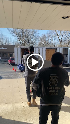 Moving and Storage Service «Two Men and a Truck», reviews and photos, 5415 Distribution Dr, Fort Wayne, IN 46825, USA