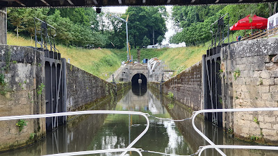 Canal-Tunnel de Saint Albin - entrée amont à Scey-sur-Saône-et-Saint-Albin