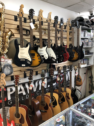 Pawn Shop «GC Pawn #6 - Gold N Connection», reviews and photos, 1472 N State Road-7, Lauderhill, FL 33313, USA
