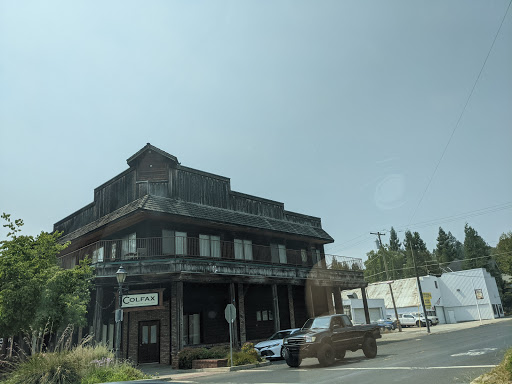 Grocery Store «Colfax Market», reviews and photos, 2 N Main St, Colfax, CA 95713, USA