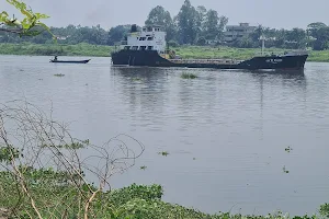 Dhaleshwari River image