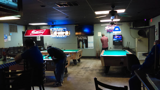 The Dawg House Sports Bar & Grill image 7