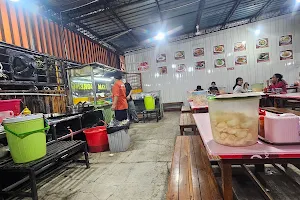 Warung Nasi Goreng & Sari Laut Mbak Asih image